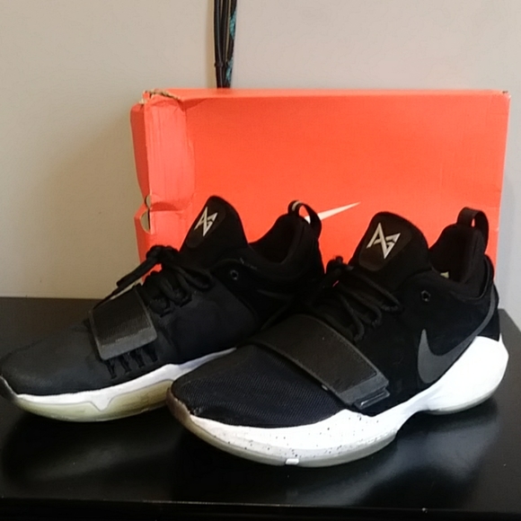 Nike Zoom Assersion - Picture 8 of 9